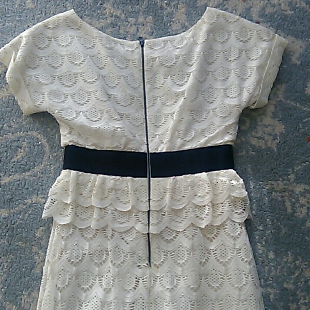 Phoebe cuture dress - Picture 3 of 3
